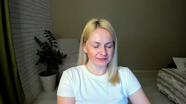 Alicee Gracee online show from 02/22/26, 06:50