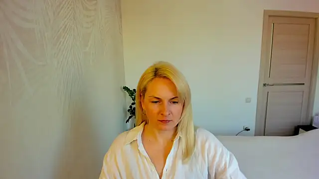 Alicee Gracee online show from 03/25/26, 12:33