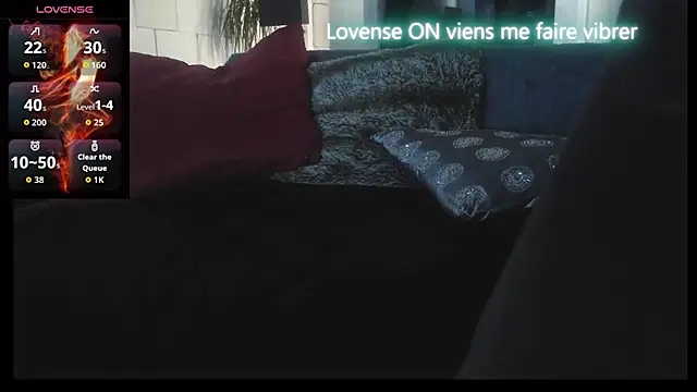 Snapshot of thoma87a chatting on 11/13/25, 07:07 thoma87a online show from 11/13/25, 07:07