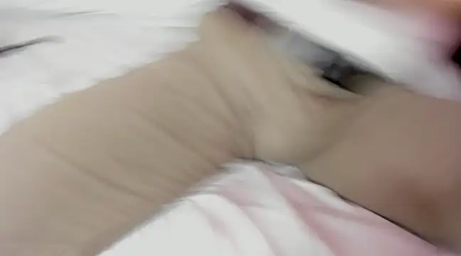 Snapshot of Lucii_fer_ chatting on 02/20/25, 05:29 Lucii fer online show from 02/20/25, 05:29