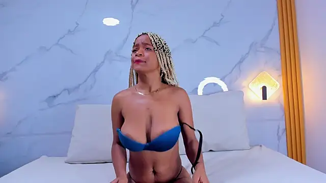 Snapshot of violetta_becker chatting on 03/18/25, 02:37 violetta becker online show from 03/18/25, 02:37