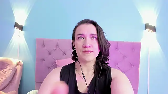 Snapshot of kyoakane chatting on 12/04/24, 09:46 kyoakane online show from 12/04/24, 09:46