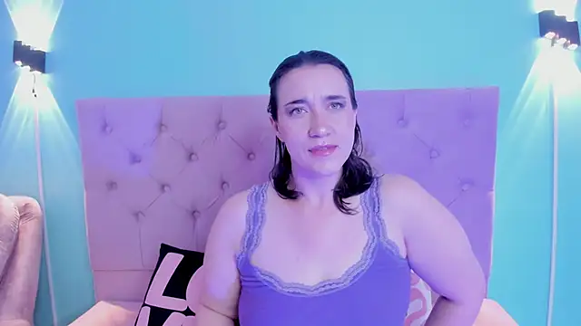 Snapshot of kyoakane chatting on 12/16/24, 02:57 kyoakane online show from 12/16/24, 02:57