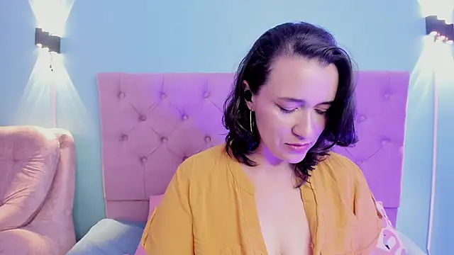 Snapshot of kyoakane chatting on 12/19/24, 05:18 kyoakane online show from 12/19/24, 05:18