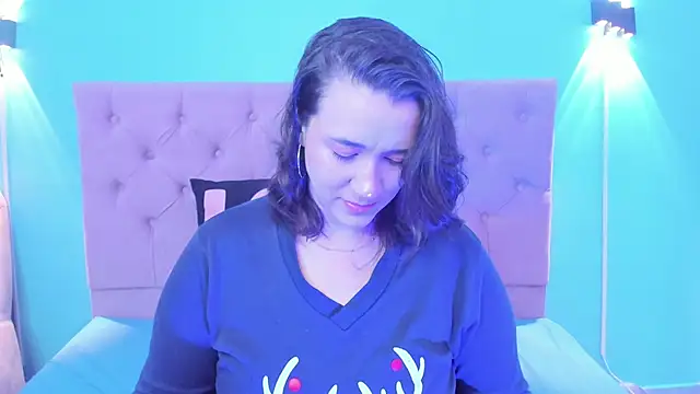 Snapshot of kyoakane chatting on 12/22/24, 03:44 kyoakane online show from 12/22/24, 03:44