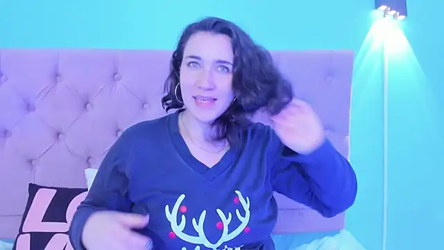 Snapshot of kyoakane chatting on 12/22/24, 09:55 kyoakane online show from 12/22/24, 09:55