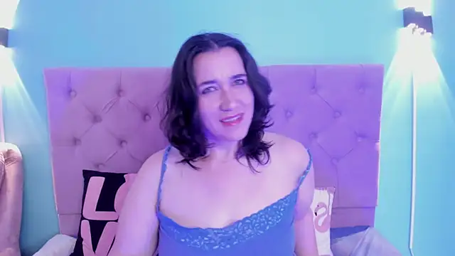 Snapshot of kyoakane chatting on 12/29/24, 06:56 kyoakane online show from 12/29/24, 06:56