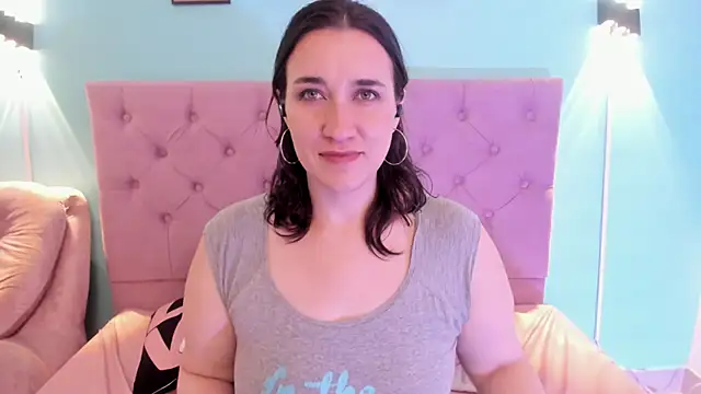 Snapshot of kyoakane chatting on 01/10/25, 07:46 kyoakane online show from 01/10/25, 07:46