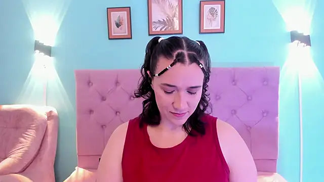 Snapshot of kyoakane chatting on 01/11/25, 02:20 kyoakane online show from 01/11/25, 02:20