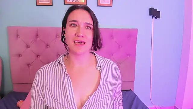 Snapshot of kyoakane chatting on 02/01/25, 11:54 kyoakane online show from 02/01/25, 11:54