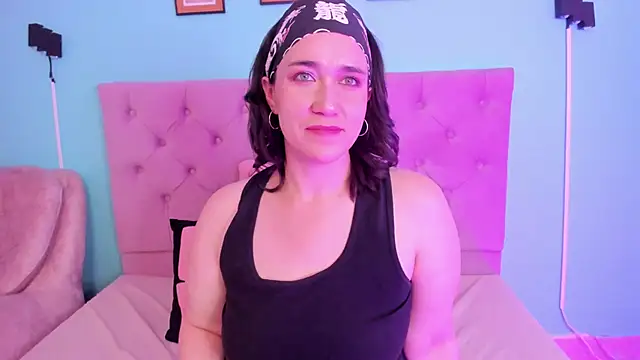 Snapshot of kyoakane chatting on 02/02/25, 06:58 kyoakane online show from 02/02/25, 06:58