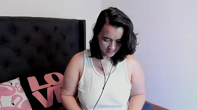 Snapshot of kyoakane chatting on 02/27/25, 05:24 kyoakane online show from 02/27/25, 05:24