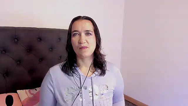 Snapshot of kyoakane chatting on 03/02/25, 04:07 kyoakane online show from 03/02/25, 04:07