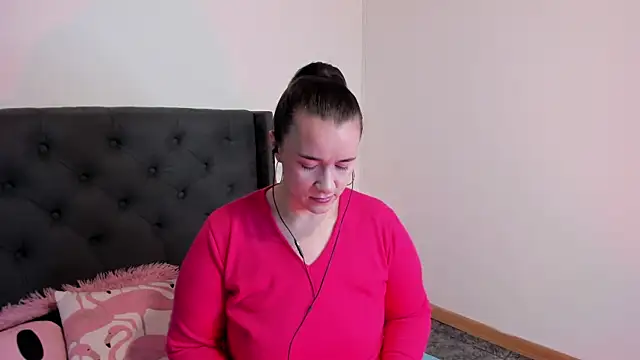 Snapshot of kyoakane chatting on 03/12/25, 03:46 kyoakane online show from 03/12/25, 03:46