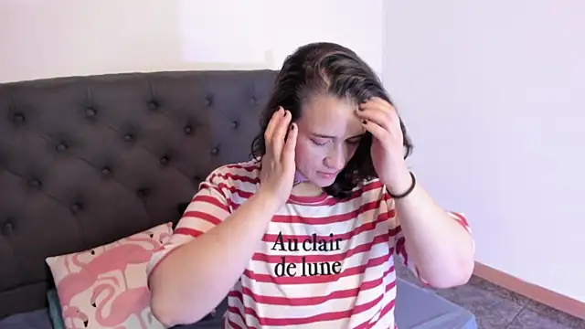 Snapshot of kyoakane chatting on 03/20/25, 08:31 kyoakane online show from 03/20/25, 08:31