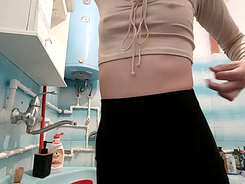 Snapshot of beaverwoman chatting on 02/01/26, 09:46 beaverwoman online show from 02/01/26, 09:46