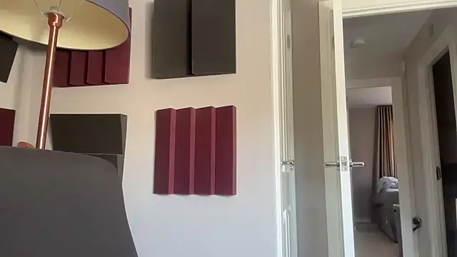 Snapshot of LustfulLuna_ chatting on 11/01/25, 01:46 LustfulLuna online show from 11/01/25, 01:46