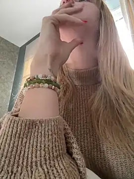 LustfulLuna  online show from 01/16/26, 01:48