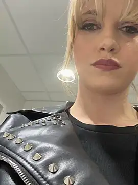 LustfulLuna  online show from 03/03/26, 02:34