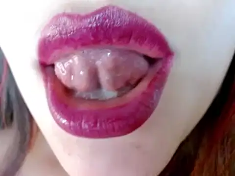 Snapshot of miss_evoleth2 chatting on 03/15/25, 08:54 miss evoleth2 online show from 03/15/25, 08:54