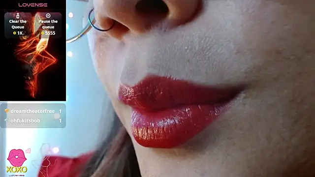 Snapshot of miss_evoleth2 chatting on 12/17/25, 07:20 miss evoleth2 online show from 12/17/25, 07:20