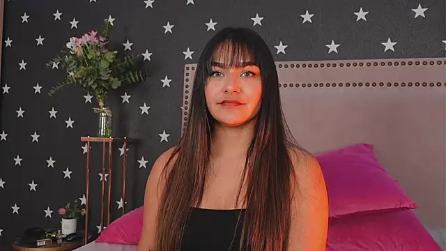 Snapshot of AshiaEkta1 chatting on 01/07/25, 02:10 AshiaEkta1 online show from 01/07/25, 02:10
