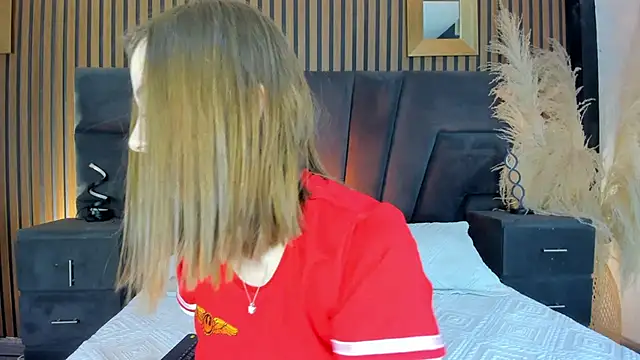 NaxaAndLexi  online show from 04/01/26, 03:09