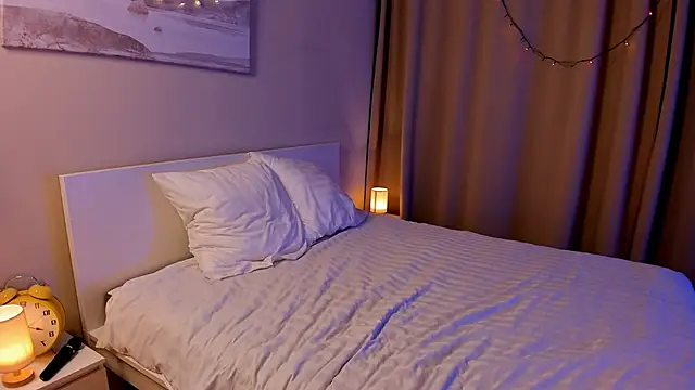 Snapshot of BreckDevall chatting on 12/26/24, 08:32 BreckDevall online show from 12/26/24, 08:32