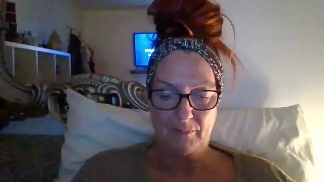 Snapshot of Tillieuk chatting on 01/14/25, 07:32 Tillieuk online show from 01/14/25, 07:32