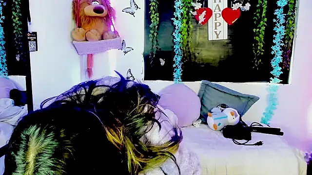 Snapshot of queen-natty chatting on 03/02/26, 01:40 queen-natty online show from 03/02/26, 01:40