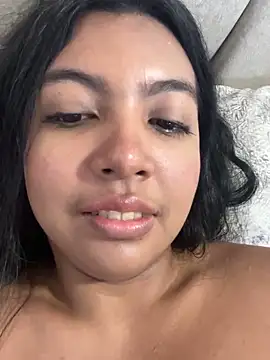 nicole fisherr online show from 04/11/26, 07:45