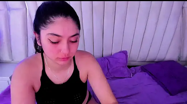 Lucy Anall  online show from 12/10/24, 12:50