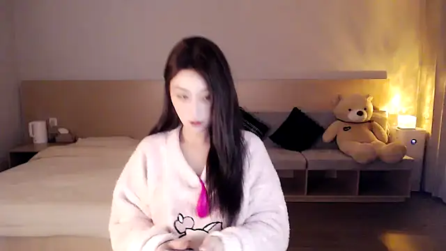 Lucky-baby online show from 12/31/24, 01:52