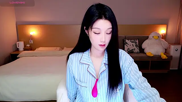 Lucky-baby online show from 02/03/26, 04:45