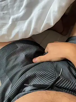 Snapshot of Rahulroy96 chatting on 01/01/25, 04:50 Rahulroy96 online show from 01/01/25, 04:50