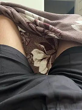 Snapshot of Rahulroy96 chatting on 01/04/25, 08:16 Rahulroy96 online show from 01/04/25, 08:16