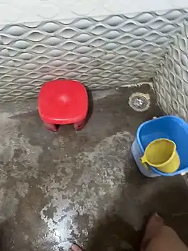 Snapshot of Rahulroy96 chatting on 09/15/25, 05:29 Rahulroy96 online show from 09/15/25, 05:29