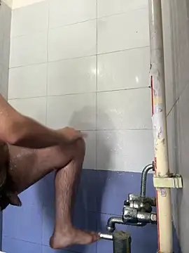 Snapshot of Rahulroy96 chatting on 01/18/26, 03:54 Rahulroy96 online show from 01/18/26, 03:54