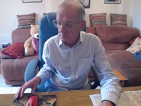 Ferret7777 online show from 10/16/25, 11:00