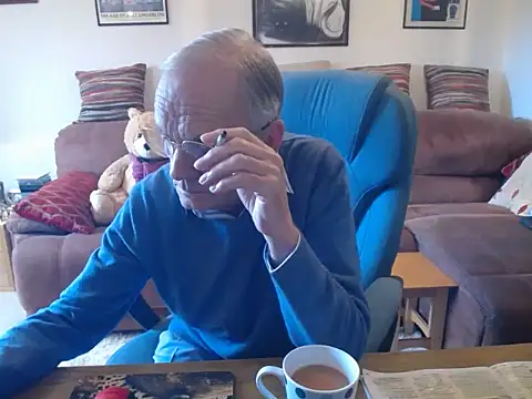 Ferret7777 online show from 10/20/25, 09:54