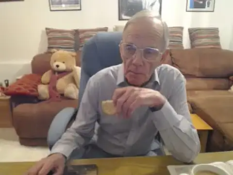 Ferret7777 online show from 04/18/26, 08:31