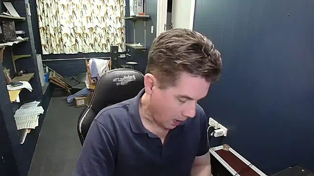 tilobinder online show from 04/25/26, 03:09