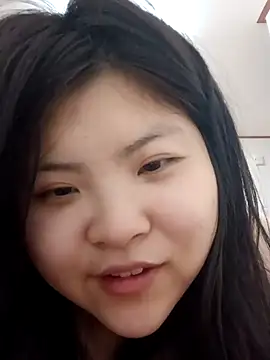 hello098712 online show from 02/09/25, 10:31