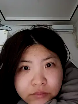 hello098712 online show from 03/09/25, 07:12