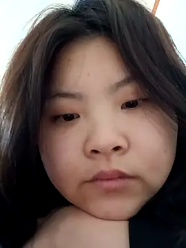 hello098712 online show from 03/13/25, 04:38