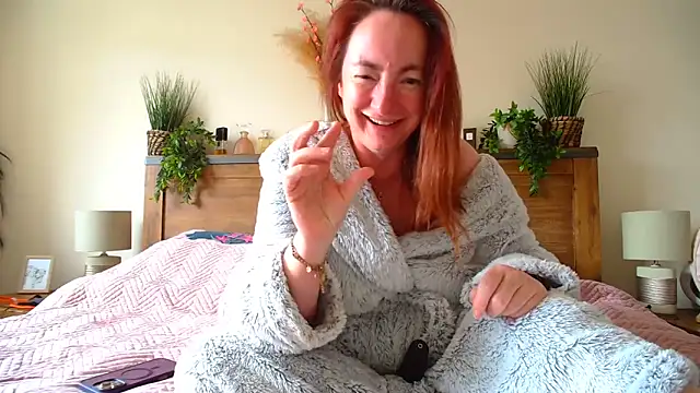 LouiseTswing online show from 03/24/26, 10:53