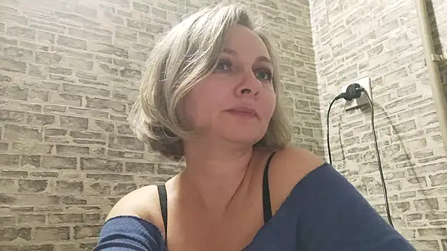 EdithManning online show from 02/07/25, 02:47