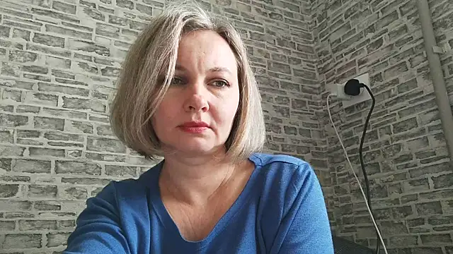 EdithManning online show from 02/11/25, 06:19