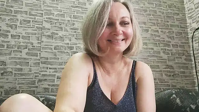 EdithManning online show from 03/03/25, 12:27