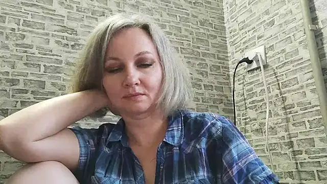 EdithManning online show from 03/19/25, 12:34